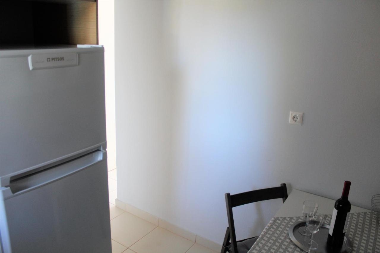 Apartments Mare Blu By The Sea. Porto Rafti Ngoại thất bức ảnh